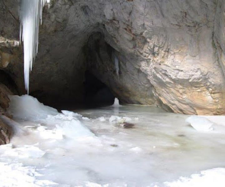 Cueva del hielo